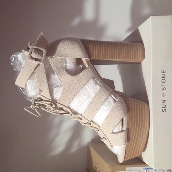 Shoes - Picture 6 of 6